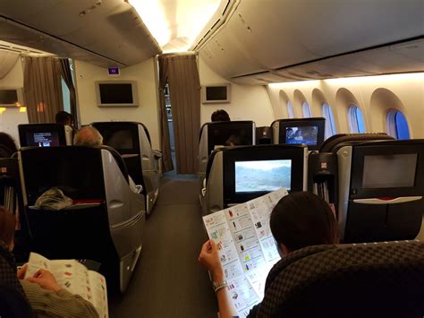 Japan Airlines 787 Business Class FLAT NEO To Tokyo Haneda - Wander Up ...