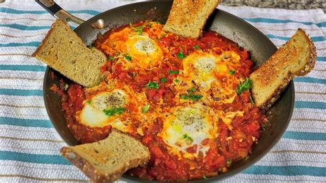 Huevos En Salsa De Tomate YouTube