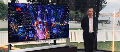 First Look At Lgs Signature 88 8k Oled 60 000 Tv Stereonet