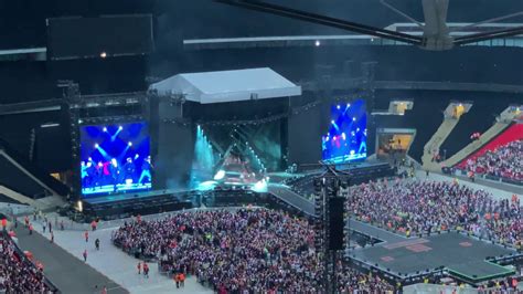 Bts Fake Love Speak Yourself World Tour Wembley Stadium