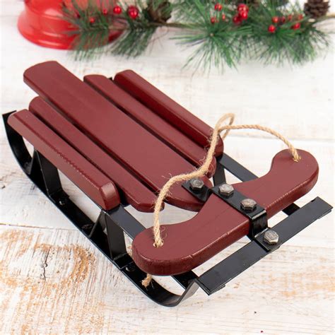 Rustic Red Old Fashioned Wood And Iron Sled Table Decor Christmas