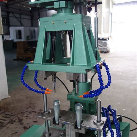 Ce Certified Multi Spindle Automatic Tapping Machine