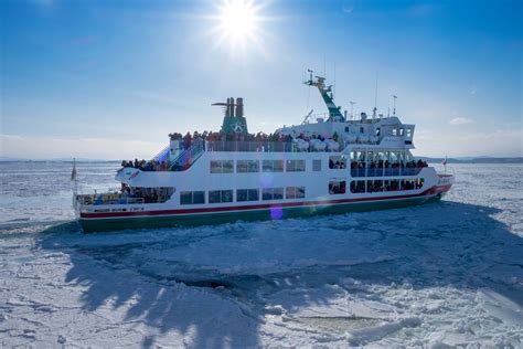 預約幸福冬季經典破冰北海道5日流冰觀光破冰船夢幻雪景熱氣球雪飄旭川動物園冰上釣魚體驗冬季限定白燈節三溫泉三大蟹