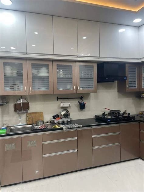 Modern Wooden Modular Kitchen Cabinets At Rs 10000 Sq Ft In