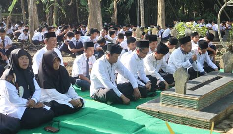 Tingkatkan Iman Dan Takwa Menjelang Bulan Suci Ramadhan MTs Negeri 5