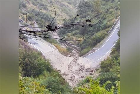 Uttarakhand Weather Update News Badrinath And Gangotri Highway Closed Due To Landslide Amar