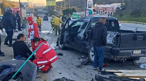 IMÁGENES FUERTES así fue el brutal choque múltiple que dejó 8 heridos