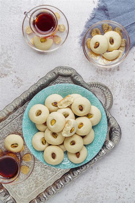 Ghraybeh Middle Eastern Shortbread Cookies Sarahs Plate