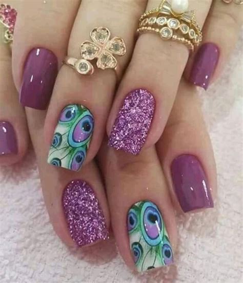 Pin Von Armanda Auf 2020 Fashion Styles Nägel Kurze Nägel Nagelkunst