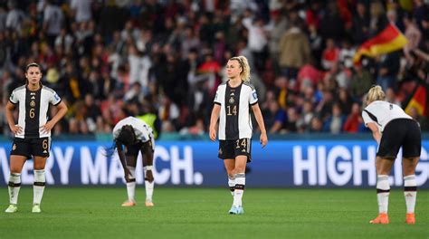 Dfb Frauen Scheiden Nach Wm Vorrunde Aus Dfb Deutscher Fu Ball