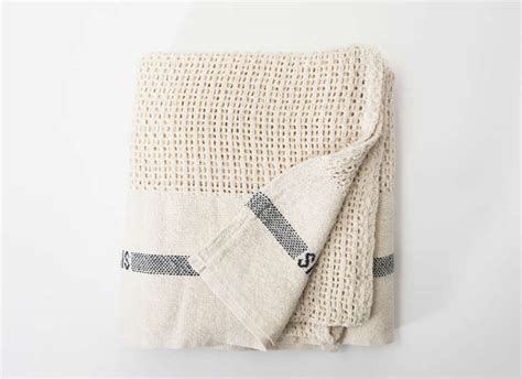 10 Easy Pieces: Lightweight Cotton Blankets: Remodelista