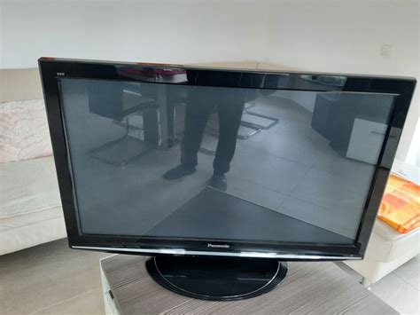 PANASONIC PLAZMA TX P42U20E DIAGONALA 108 CM