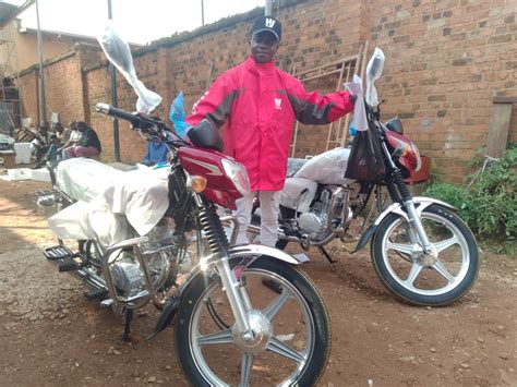 Butembo A Son Tour Le Taximan Kaparay Ach Te Une Moto Et Gagne Une