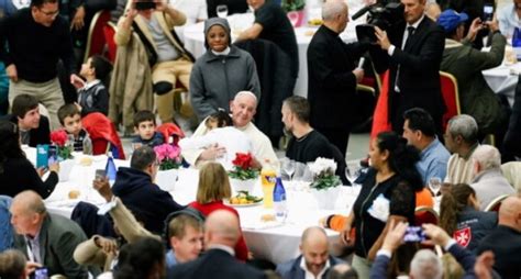 El almuerzo del Papa Francisco con los pobres Periódico Avenida