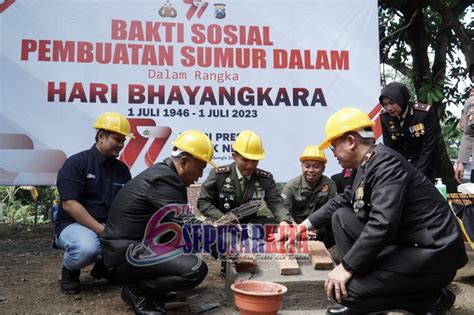 Hari Bhayangkara Ke Polres Ponorogo Buatkan Sumur Dalam Bagi Warga