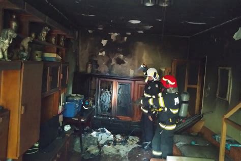 Un copil în vârstă de 8 ani a murit după ce s a intoxicat cu fum în