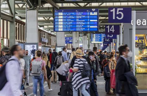 Lokf Hrer Streik Zahlreiche Z Ge Fallen In Stuttgart Aus Baden