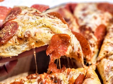 Copycat Pizza Hut Personal Pan Pizza 30 Brooklyn Active Mama