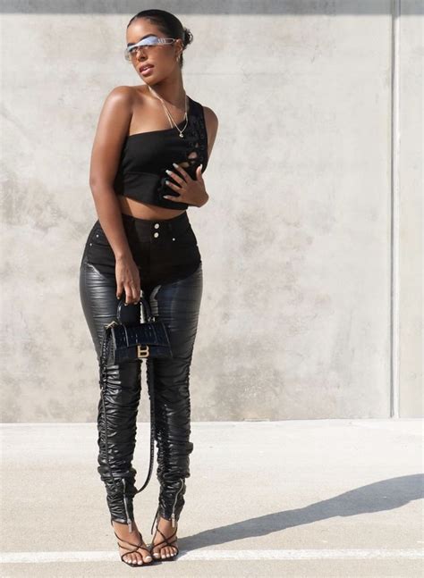 Pin By Yeshua Visuals On BLVCK High Waisted Pants Street Style Women