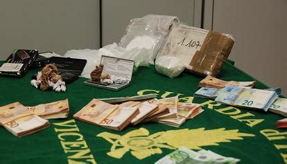 Vicenza Operazione Antidroga Della Guardia Di Finanza