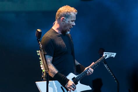 Metallica w Warszawie Fani wściekli na regulamin Plotek