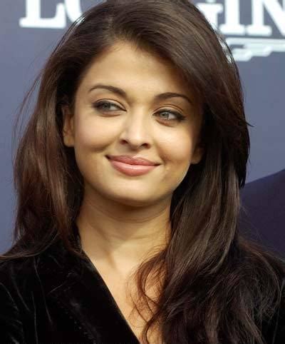 Entertainment World: Aishwarya rai makeup