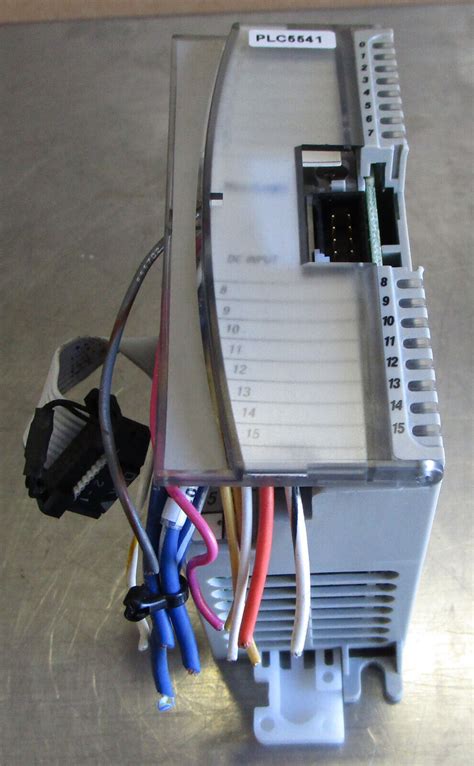 Allen Bradley Iq Ser B Micrologix Pt Vdc Sink Source I P