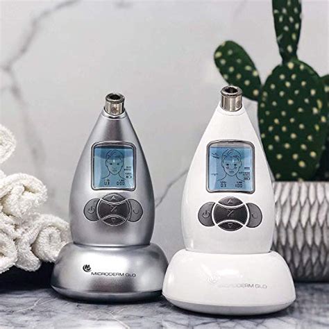 Microderm Glo Diamond Microdermabrasion Machine And Suction Tool