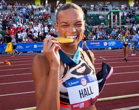 Floridas Track And Field Star Anna Hall Wins Heptathlon At Olympic