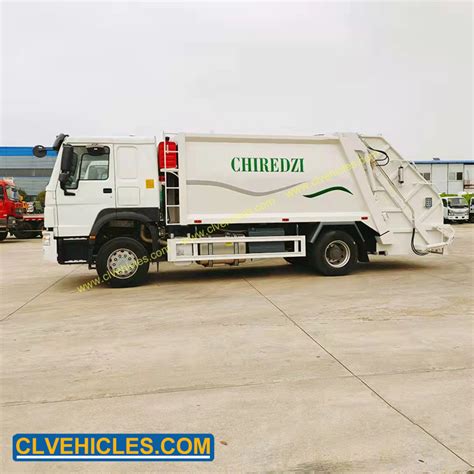 Sinotruk HOWO 6 Wheels 15cbm Garbage Compactor Truck 290HP Garbage