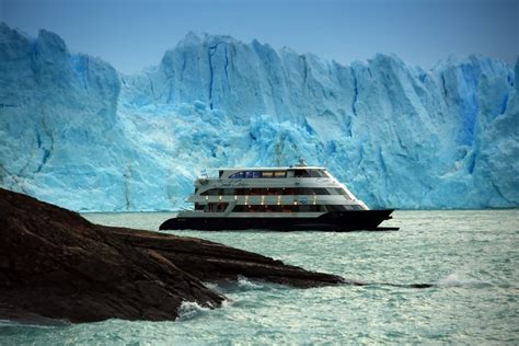 Santa Cruz Cruise Walk Patagonia Tourist Service Provider Of