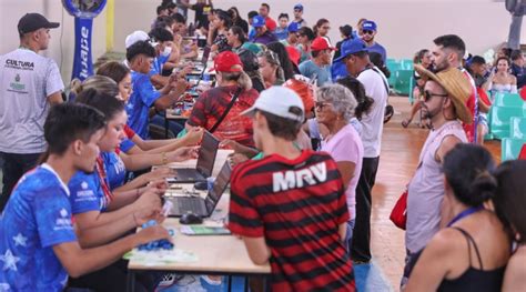 Troca de alimentos por ingressos para Festa dos Visitantes 2024 é