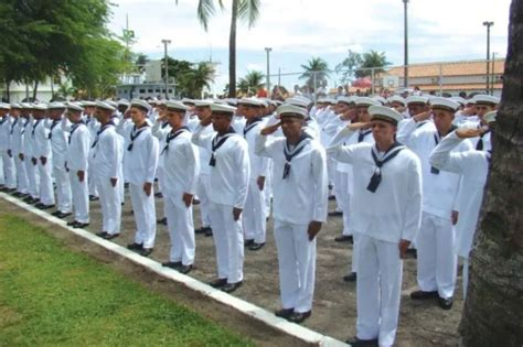 Marinha lança 9 vagas para oficiais temporários em Manaus