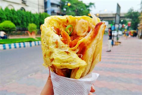 Gorge On Street Food At These Places | LBB, Kolkata