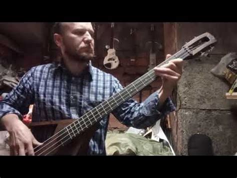 Бас-балалайка (электро) Обзор - YouTube