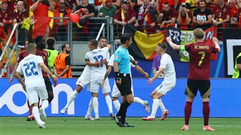 Lukaku Se Cansa De Fallar Y Se Consuma La Segunda Sorpresa De La Euro