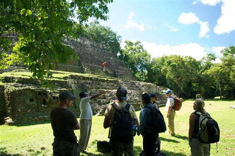 Lamanai Mayan Ruins Tour – Splash Wave Tours