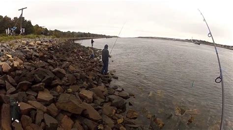 Striper Fishing Cape Cod Canal 10513 Youtube