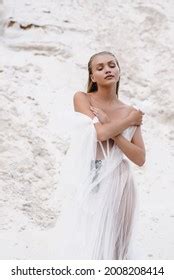 Sexy Wet Blonde Woman Relax Water Stock Photo 1074051704 Shutterstock