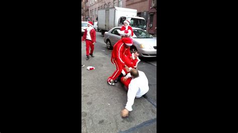 12 Days Of Christmas 12 Drunk Santas Fighting Santacon Nyc 2012 Youtube