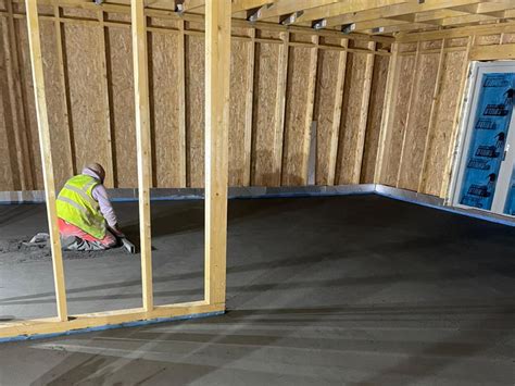 Traditional Sand And Cement Floor Screed Ats