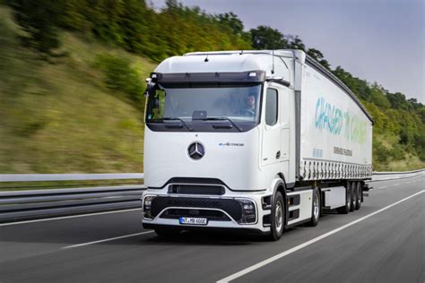 LC3 Trasporti Acquista 30 Nuovi EActros 600 Uomini E Trasporti