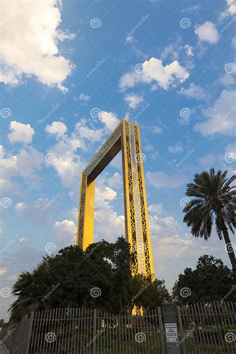 Dubai Frame The Golden Tower Building At Sunset Dubai`s Famous Modern