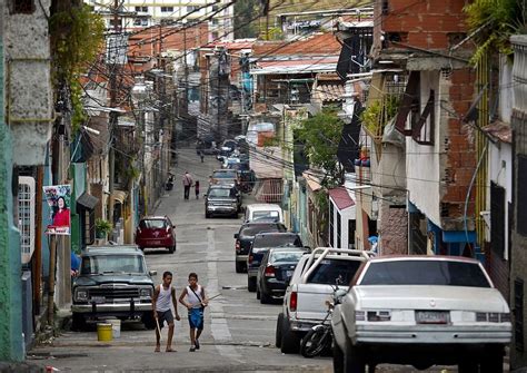 Cuando se entrelacen la oposición y los barrios, habrá una explosión ...