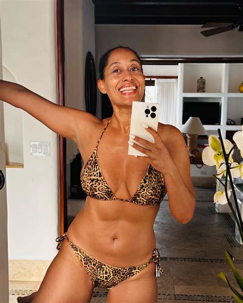 Tracee Ellis Ross 50 Serves Body Goals In Leopard Bikini