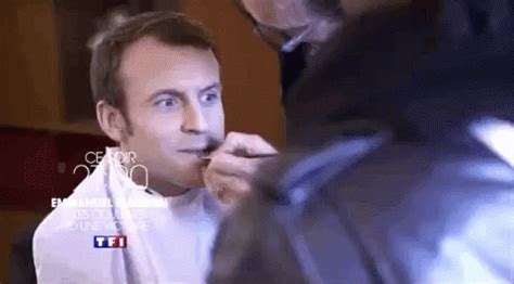 Emmanuel Macron Makeup GIF - Emmanuel Macron Makeup Laugh - Discover ...