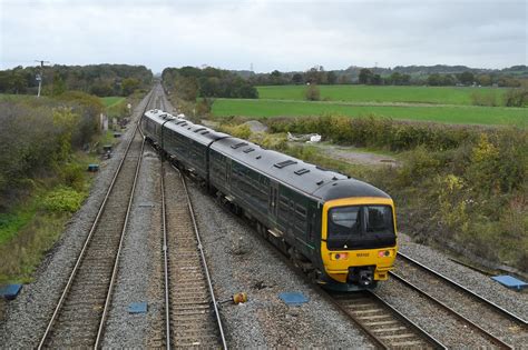 Gwr Class 165 Gwr Class 165 No 165102 Passes Fairwood Jun… Flickr