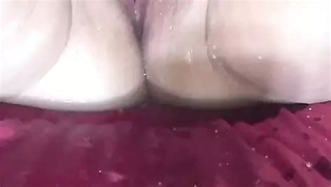 Fette Sau Pisst Und Furzt Dabei Free Hd Porn Xhamster