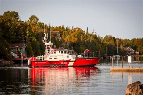 Tobermory, Ontario | 4 best free tobermory, canada, waterfront and ...