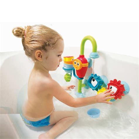 Jouet de bain bébé la douche multi activités de Yookidoo en vente chez CDM